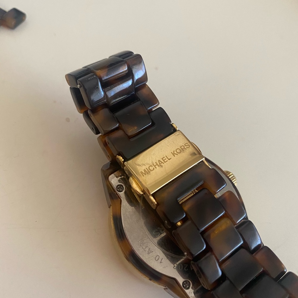Michael Kors Tortoise Shell Watch - Picture 2 of 3